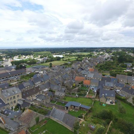 La Tourelle En Normandie Saint-Pierre-Église Buitenkant foto