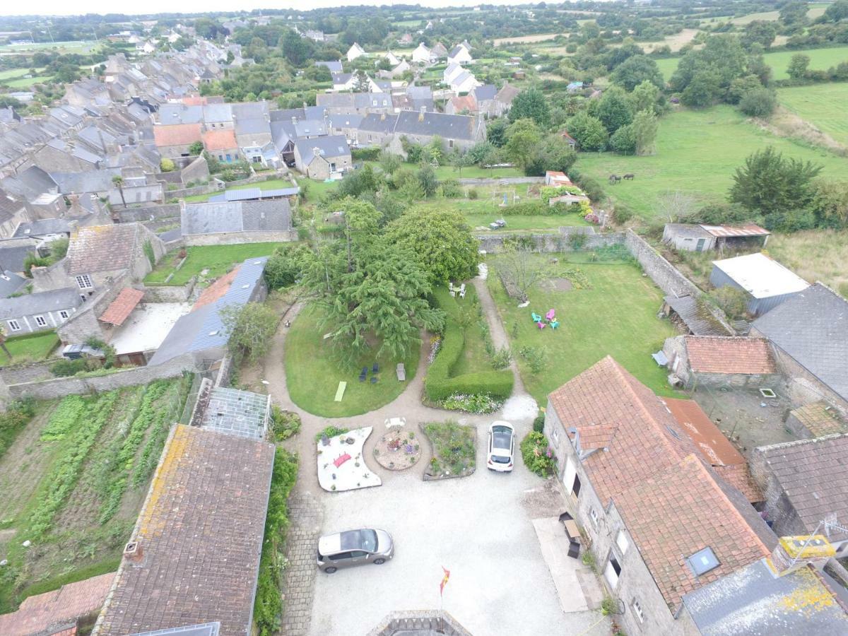 La Tourelle En Normandie Saint-Pierre-Église Buitenkant foto