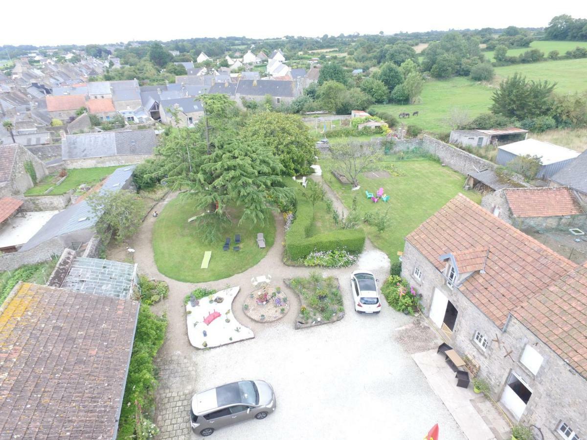 La Tourelle En Normandie Saint-Pierre-Église Buitenkant foto