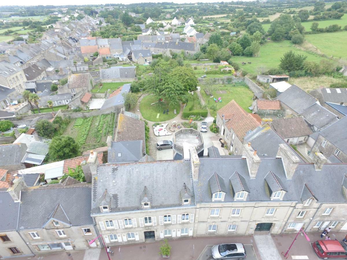 La Tourelle En Normandie Saint-Pierre-Église Buitenkant foto